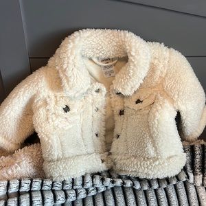 CARTER’S NEWBORN Coat
